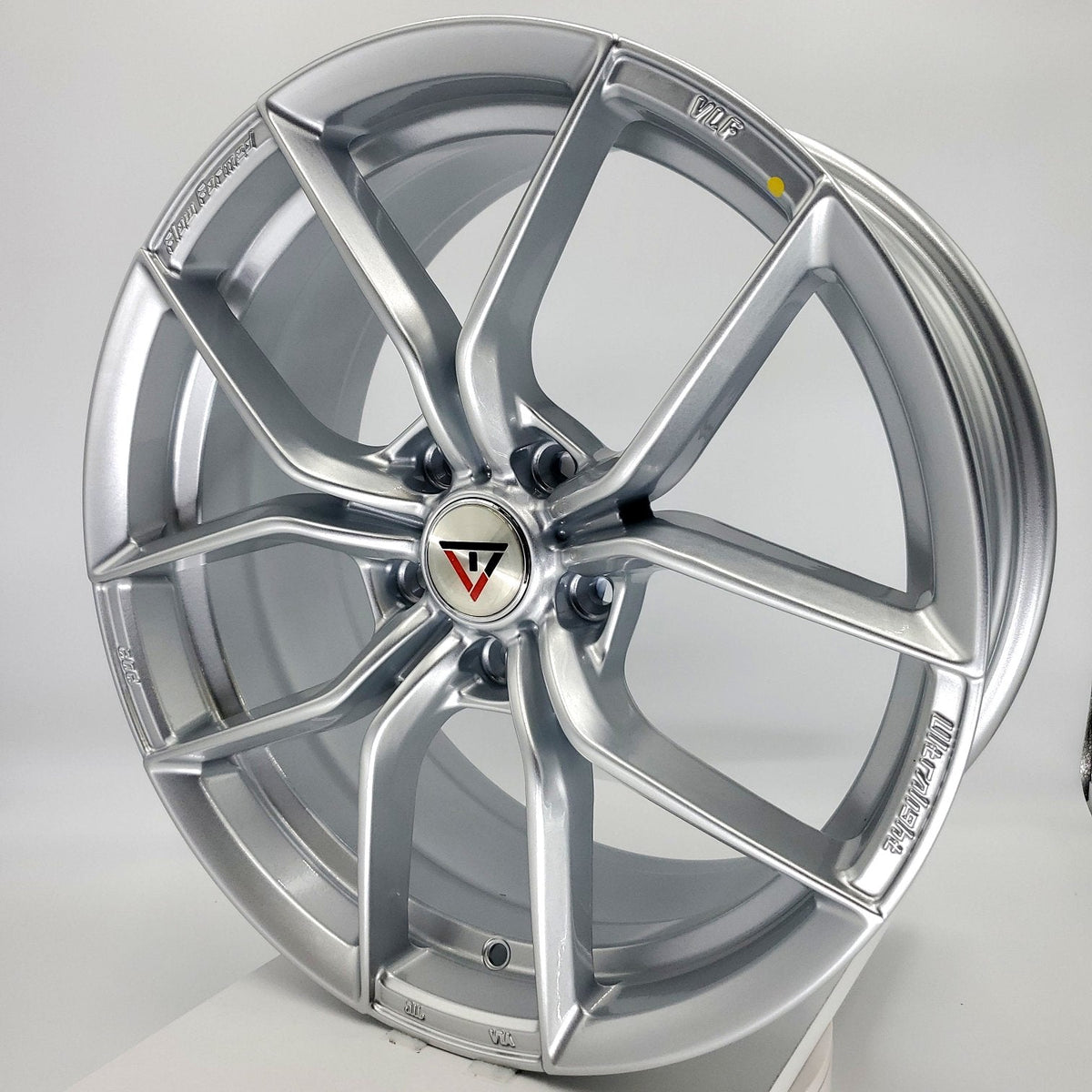 VLF Wheels - VLFP02 FlowForm Silver 18x8